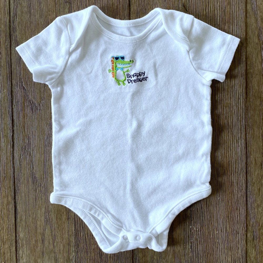 4/$10 Members Mark baby onesie bodysuit 3-6 months
